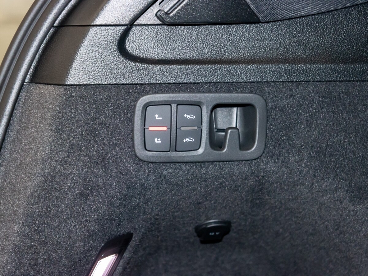 Image about Audi Q7 SUV S line 50 TDI quattro tiptronic