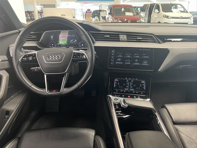 Image about Audi e-tron Sportback e-tron Sportback 55 quattro S line 300,00 kW