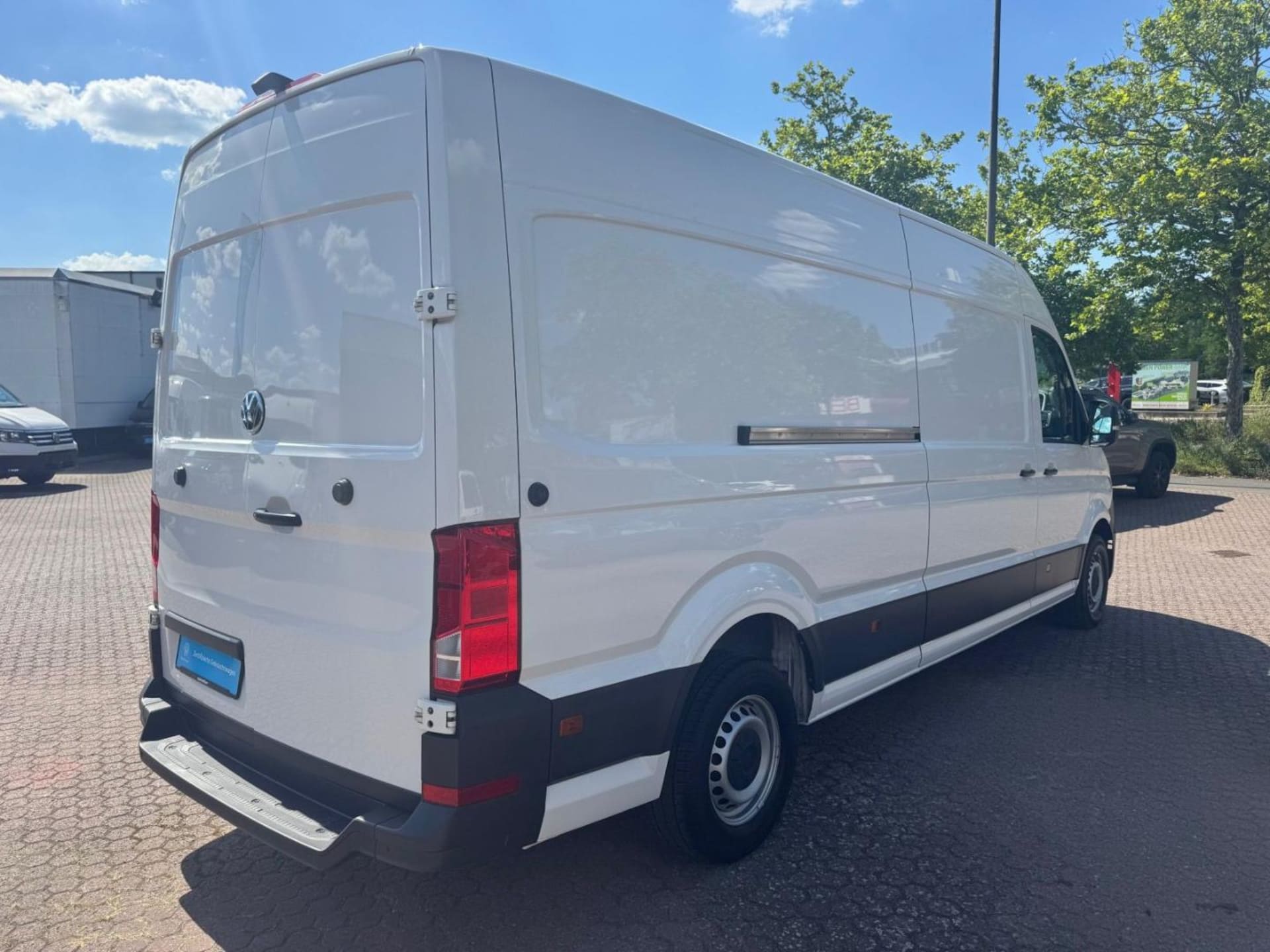Volkswagen Crafter Kasten langer Radstand