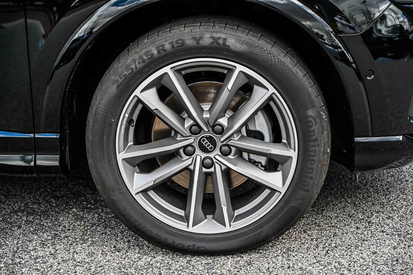 Image about Audi Q3 40 TFSI quattro S tronic