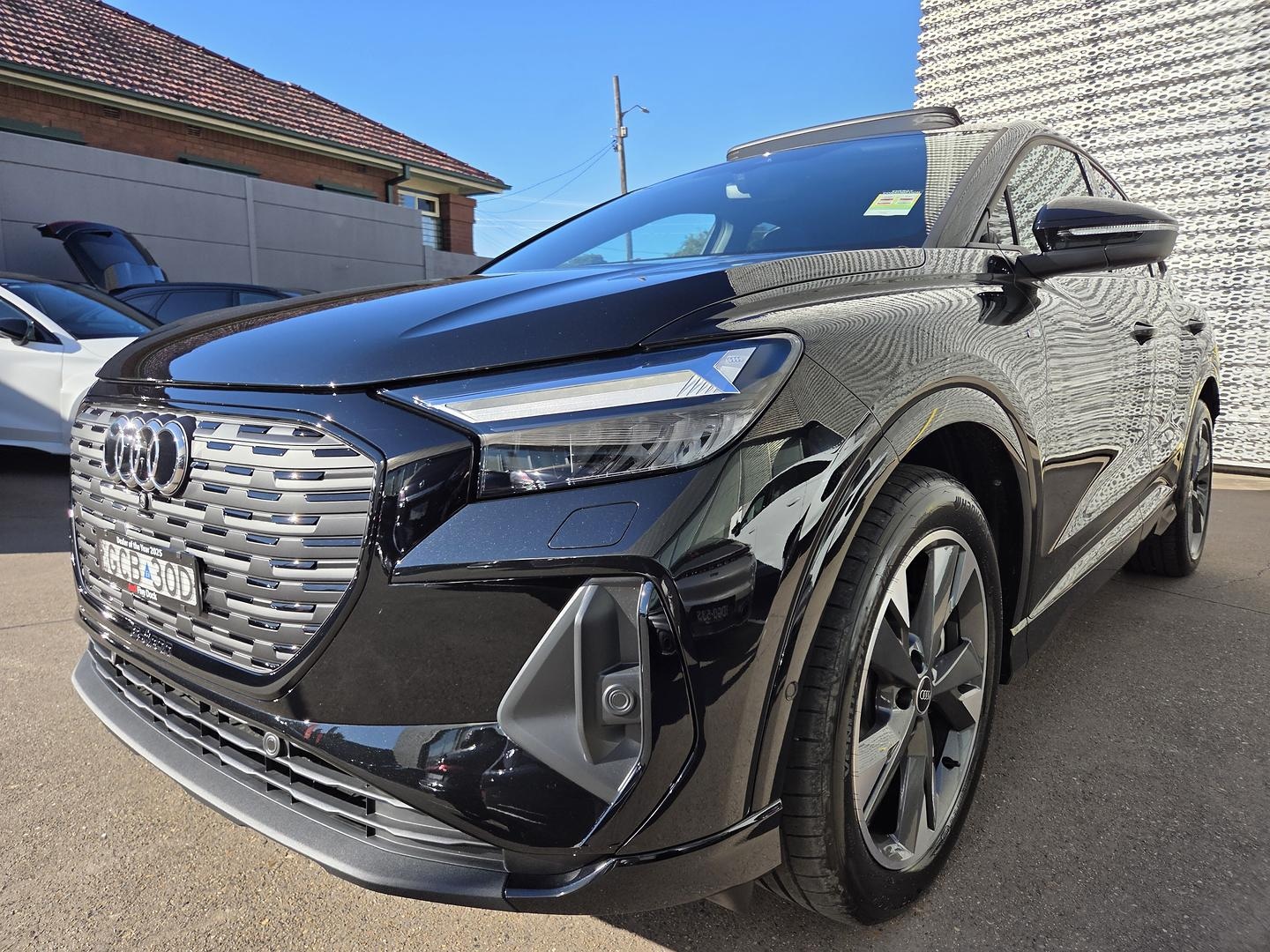 Image about Audi Q4 Sportback e-tron e-tron