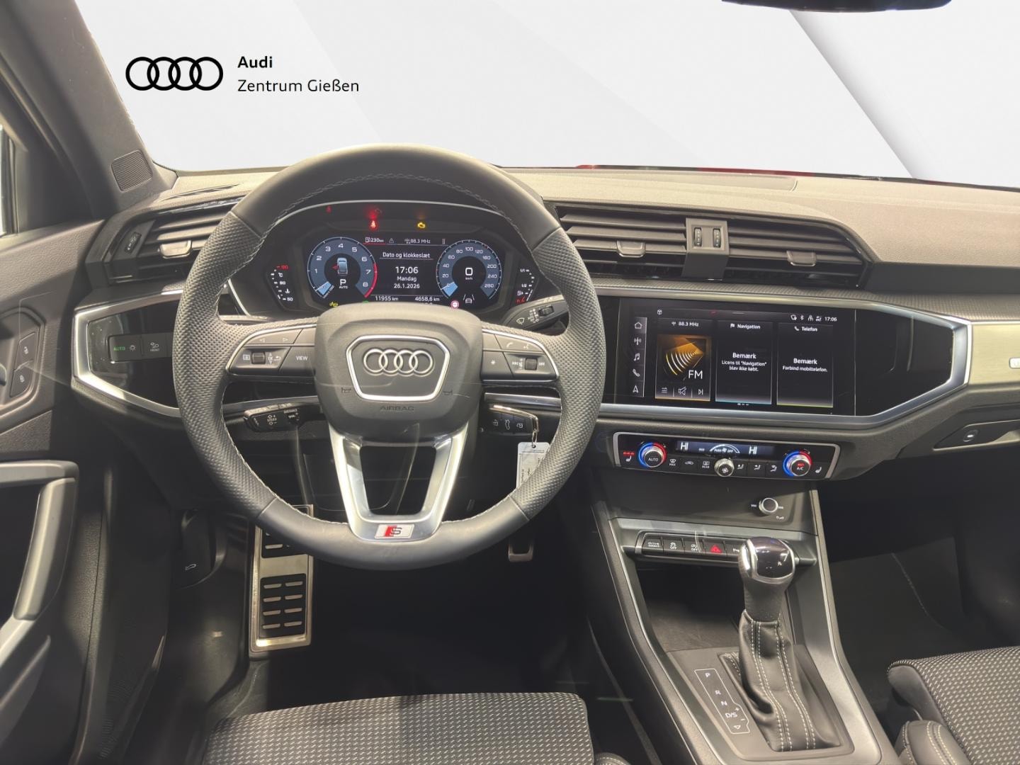 Bild über Audi Q3 Sportback S line 35 TFSI S tronic - für weitere Informationen kontaktieren Sie den Audi Partner