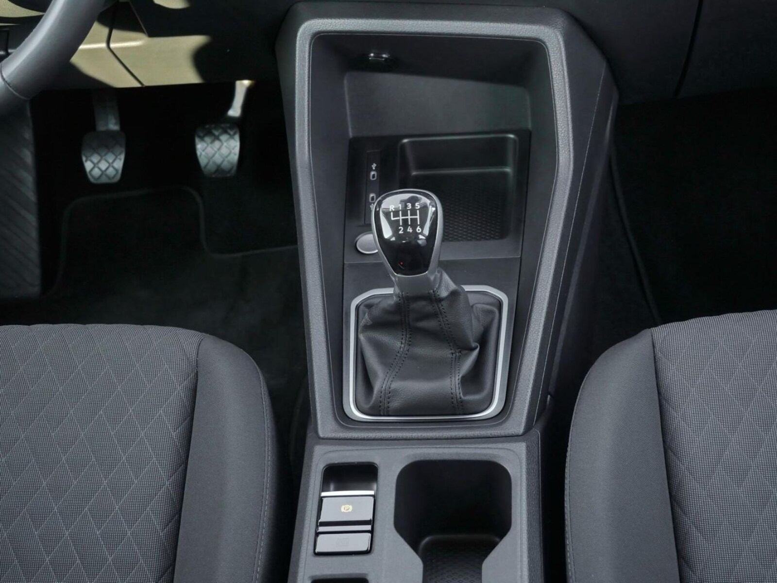 Volkswagen Caddy – Bild 7