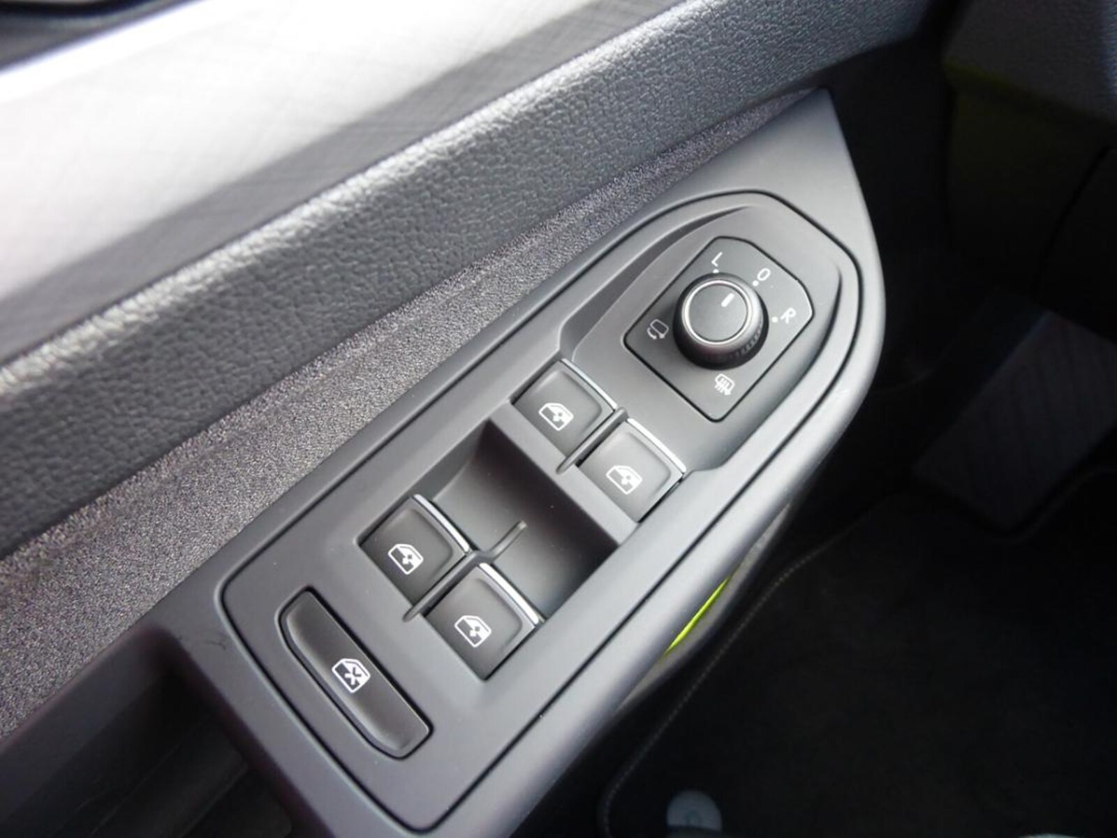 Volkswagen Golf – Bild 14
