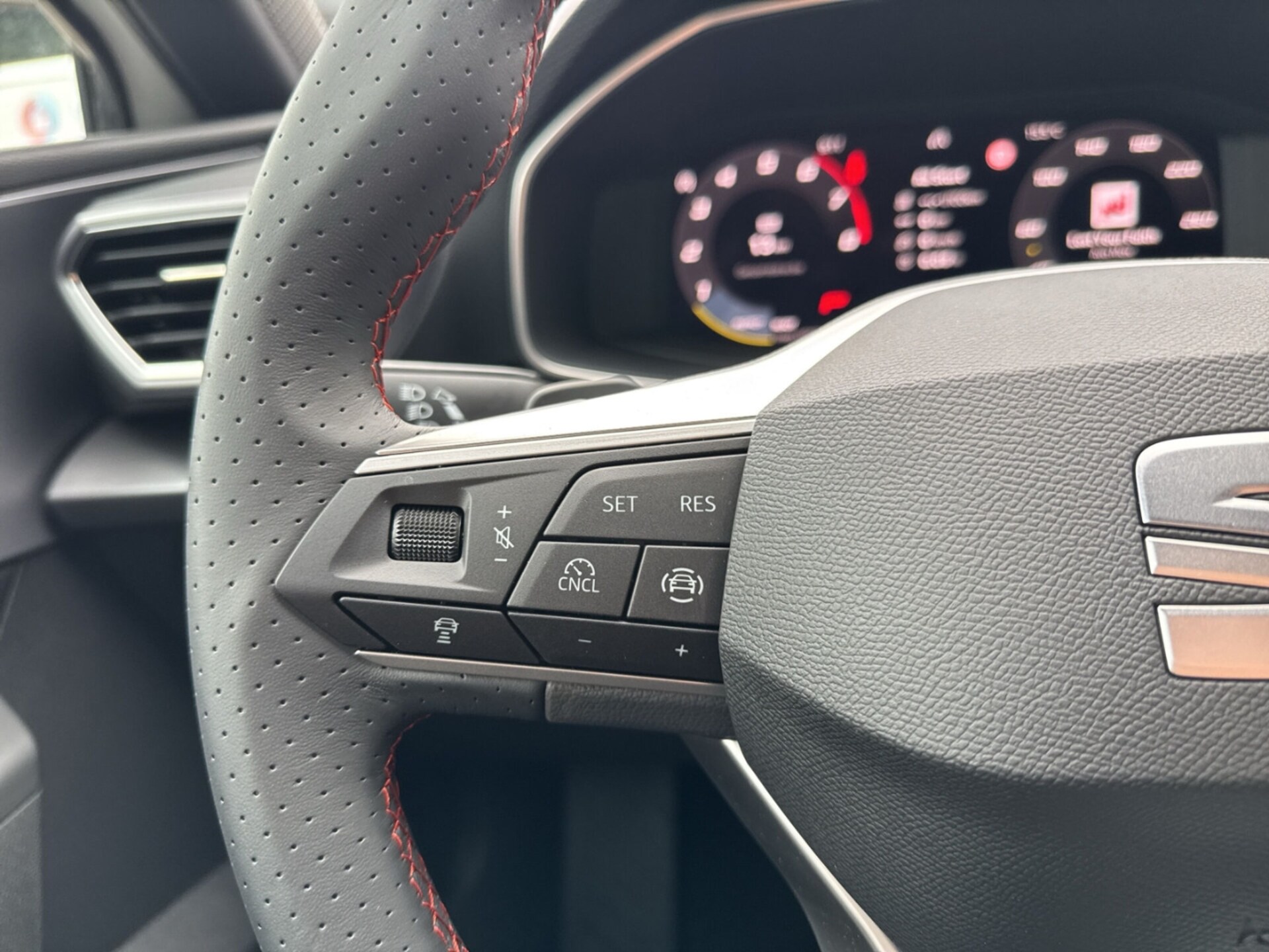 SEAT Leon FR
