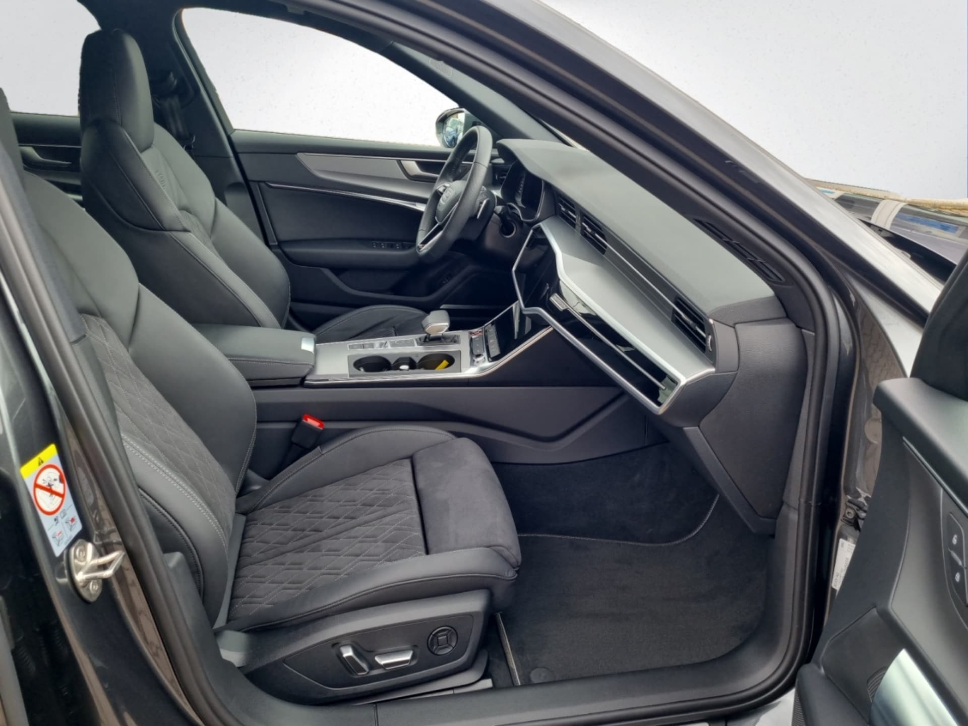 Audi S6 Avant
