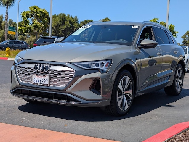 2024 Audi Q8 e-tron