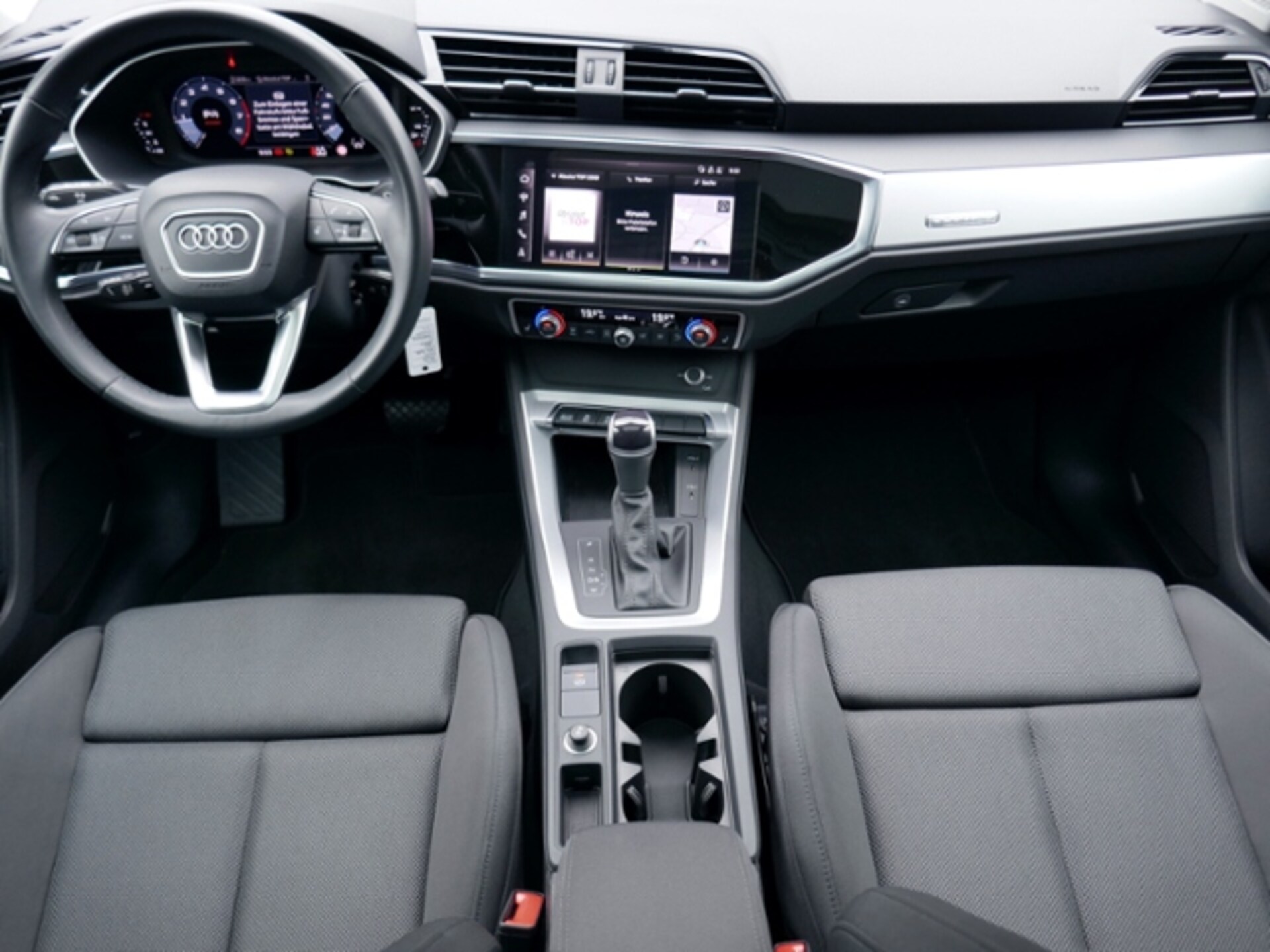 Audi Q3 Sportback S line