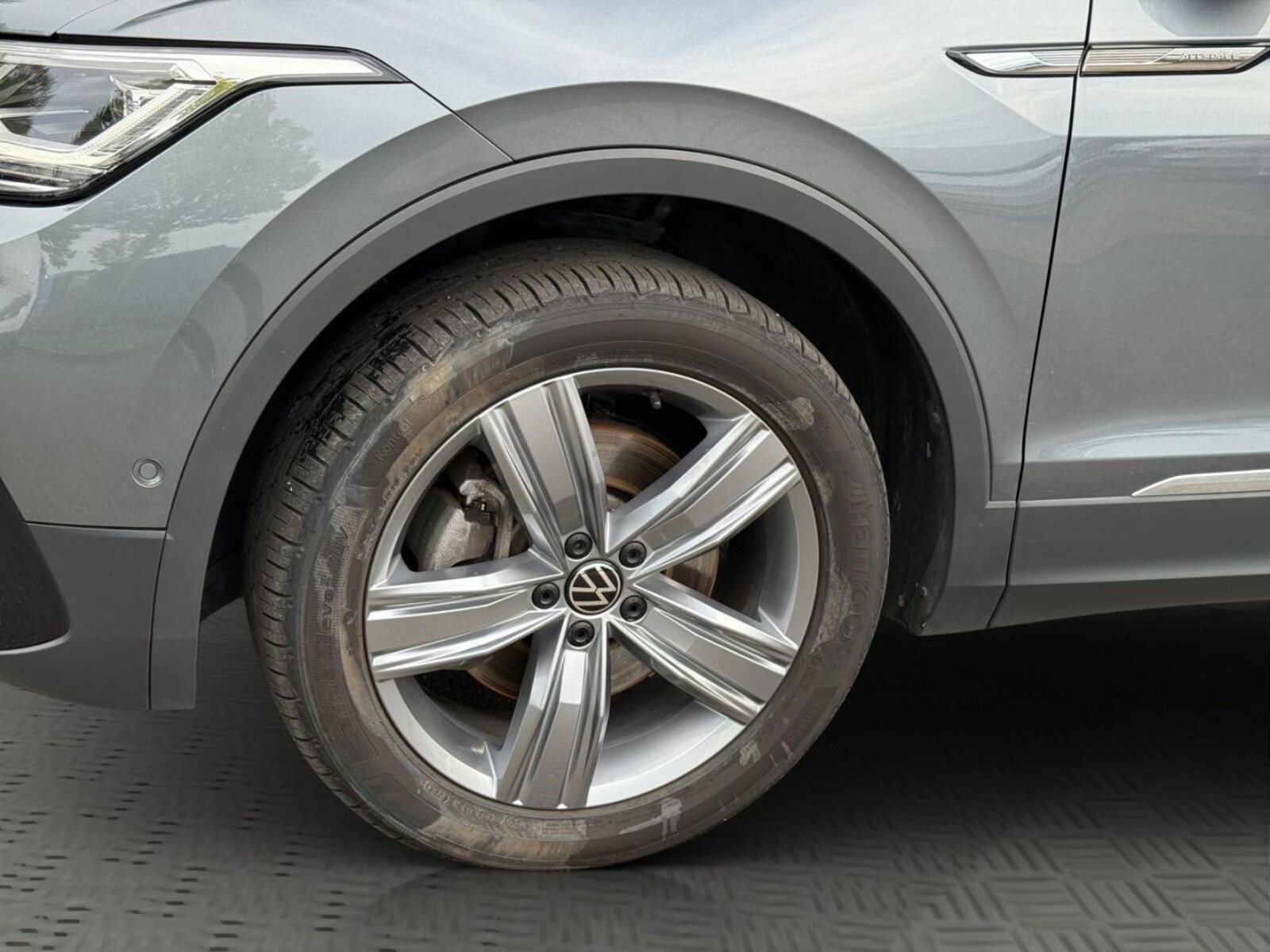 Volkswagen Tiguan Allspace – Bild 8