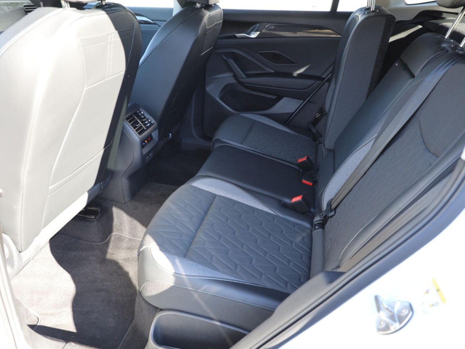 Volkswagen Tiguan – Bild 19