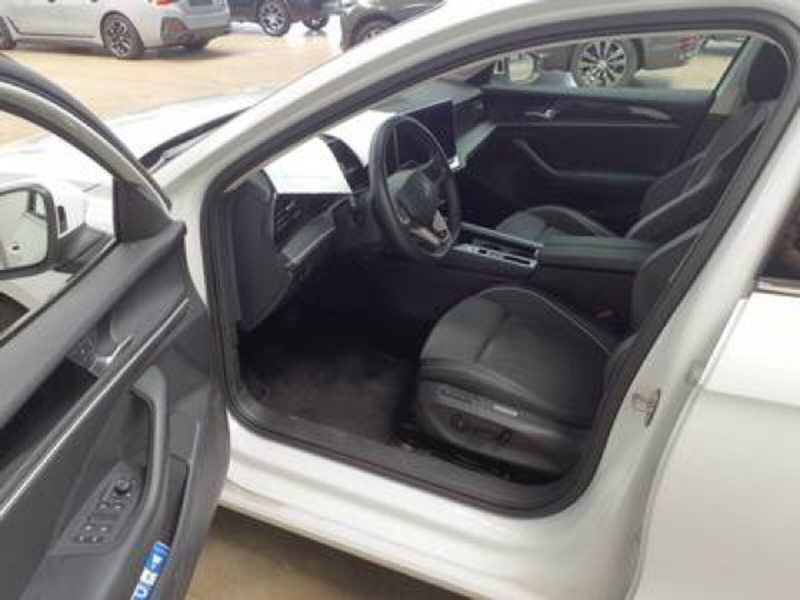Volkswagen Passat – Bild 3