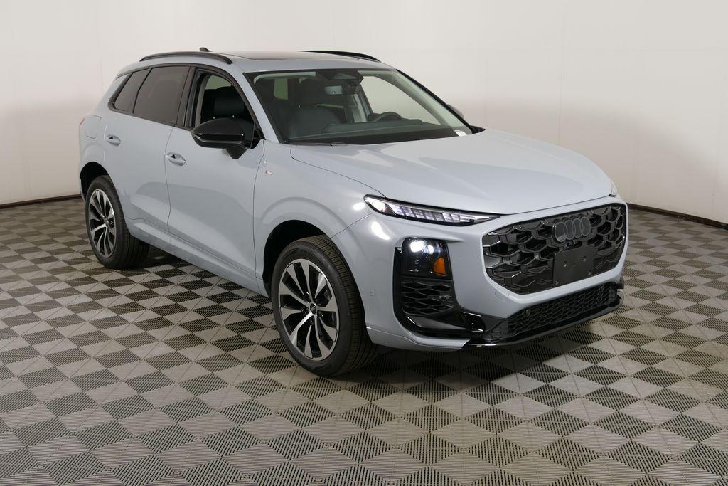 2026 Audi Q3 S line quattro's photo