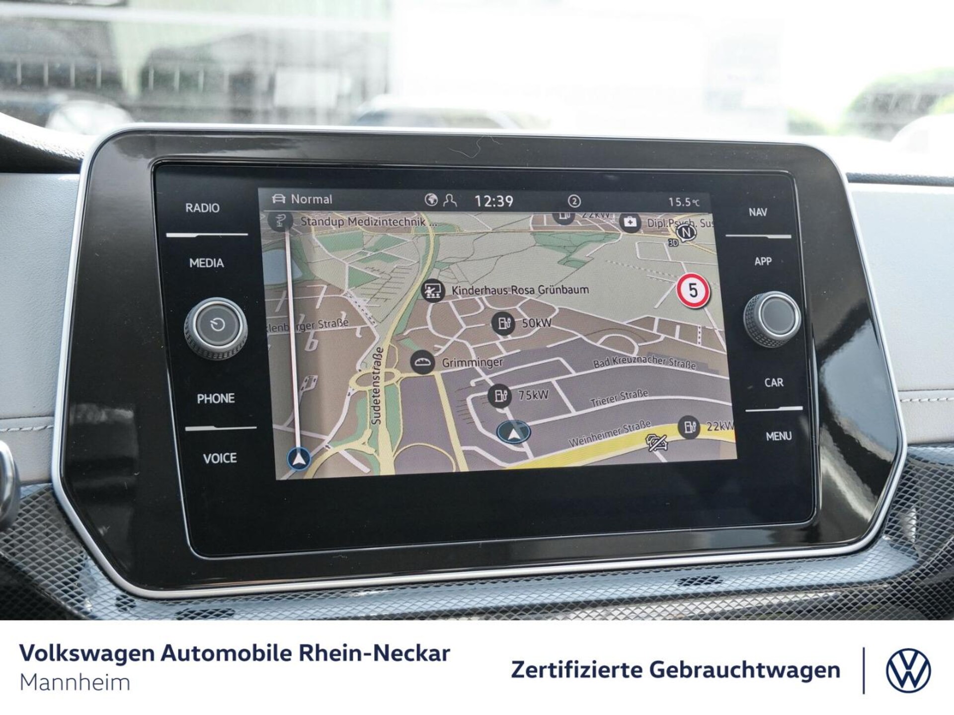 Volkswagen T-Cross Style