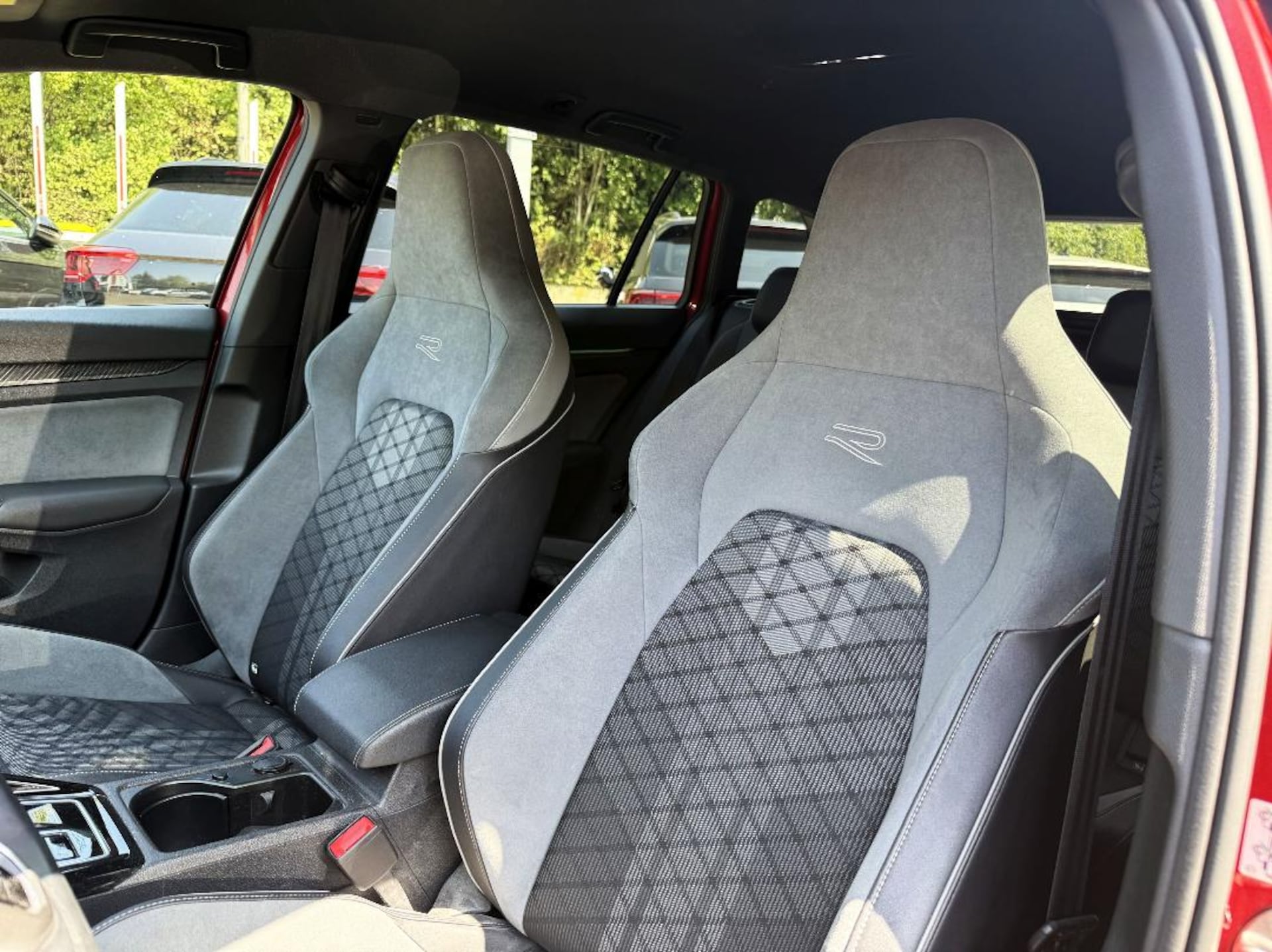 Volkswagen Golf Variant R-Line
