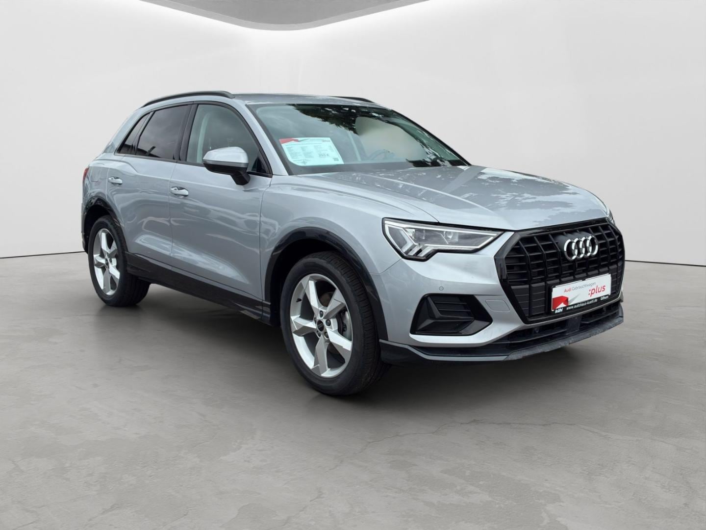 Bild über Audi Q3 advanced 35 TFSI S tronic - für weitere Informationen kontaktieren Sie den Audi Partner