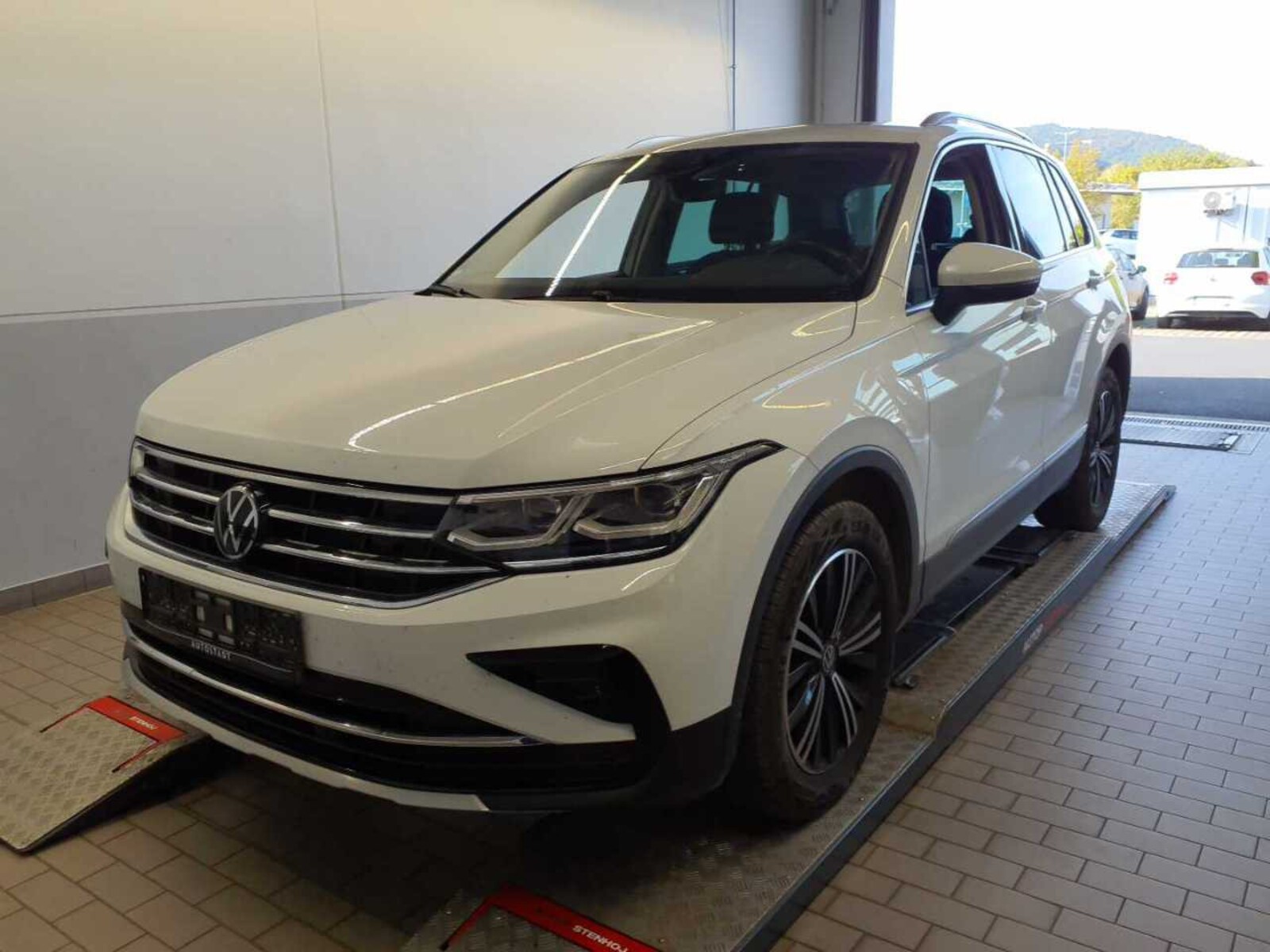 Volkswagen Tiguan – Bild 2