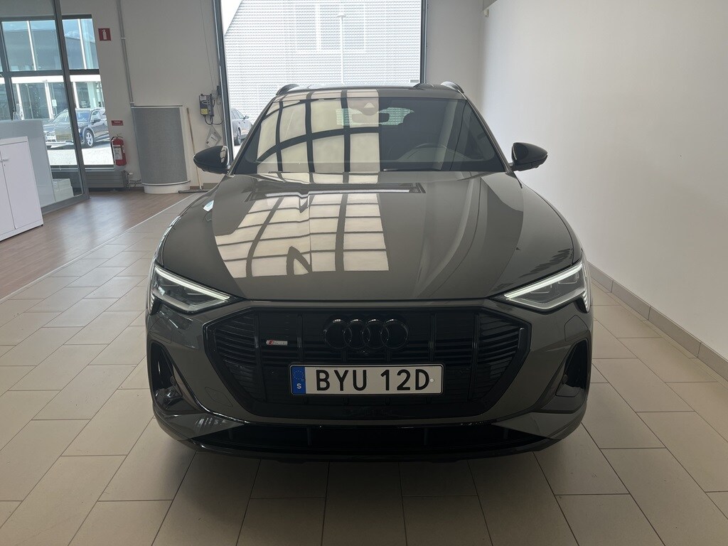 Image about Audi e-tron Sportback e-tron Sportback 55 quattro S line 300,00 kW
