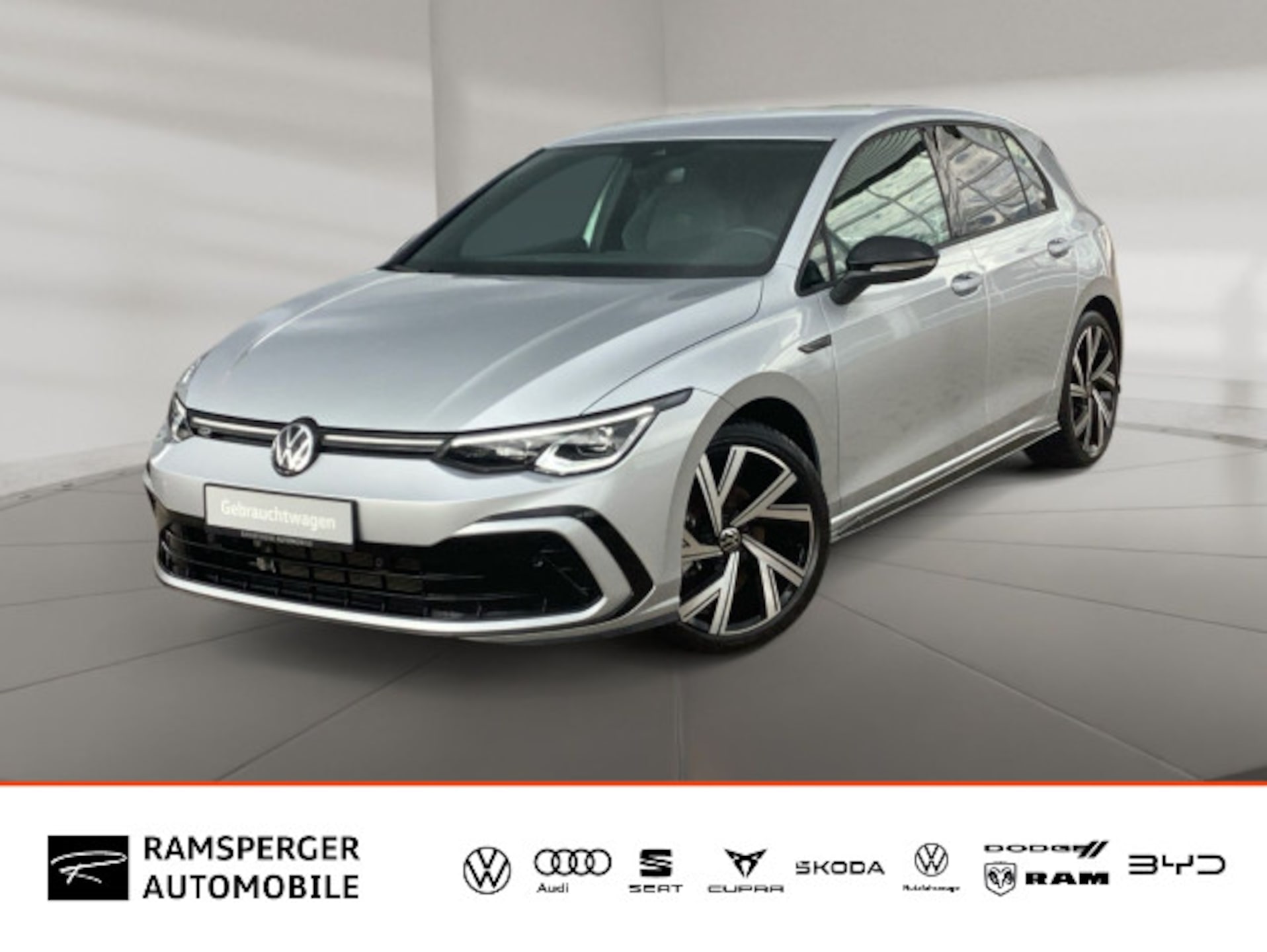 Volkswagen Golf R-Line