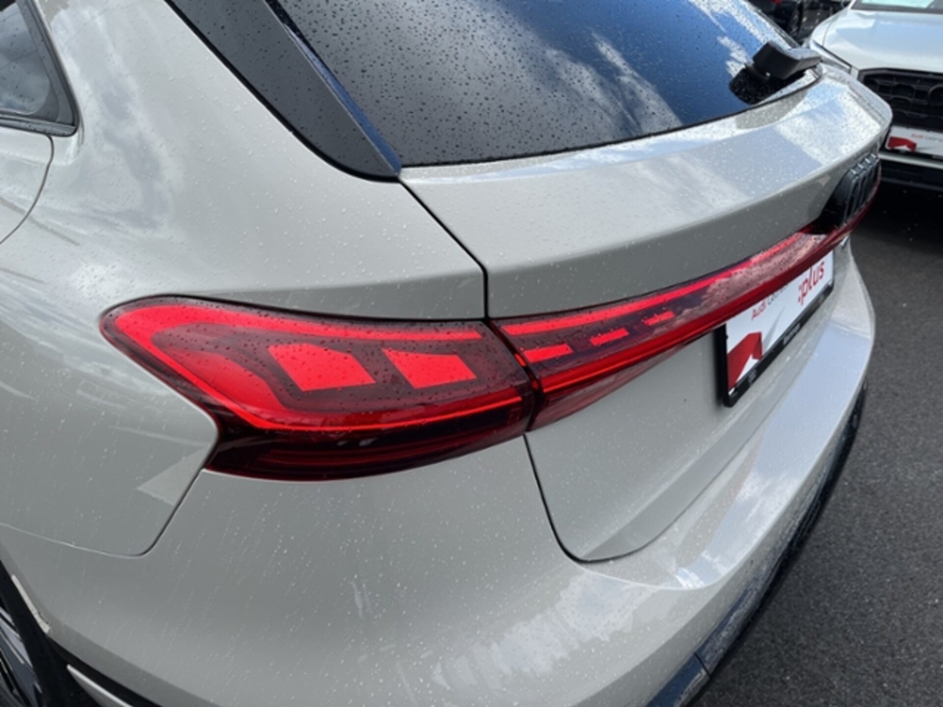 Audi A6 Avant e-tron