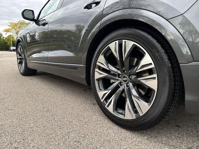 2026 Audi Q8