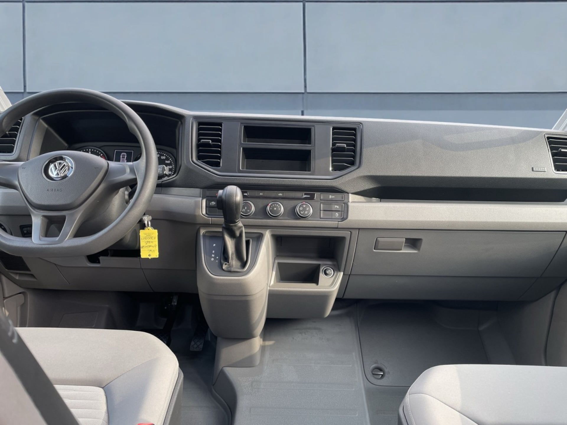 Volkswagen Grand California 680