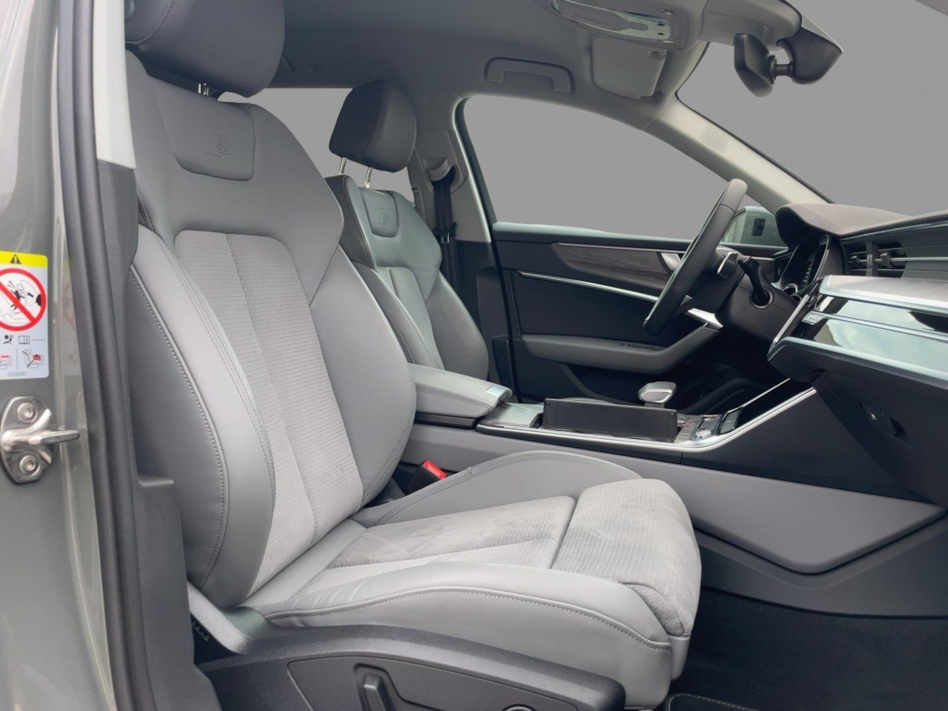 Audi S6 Avant