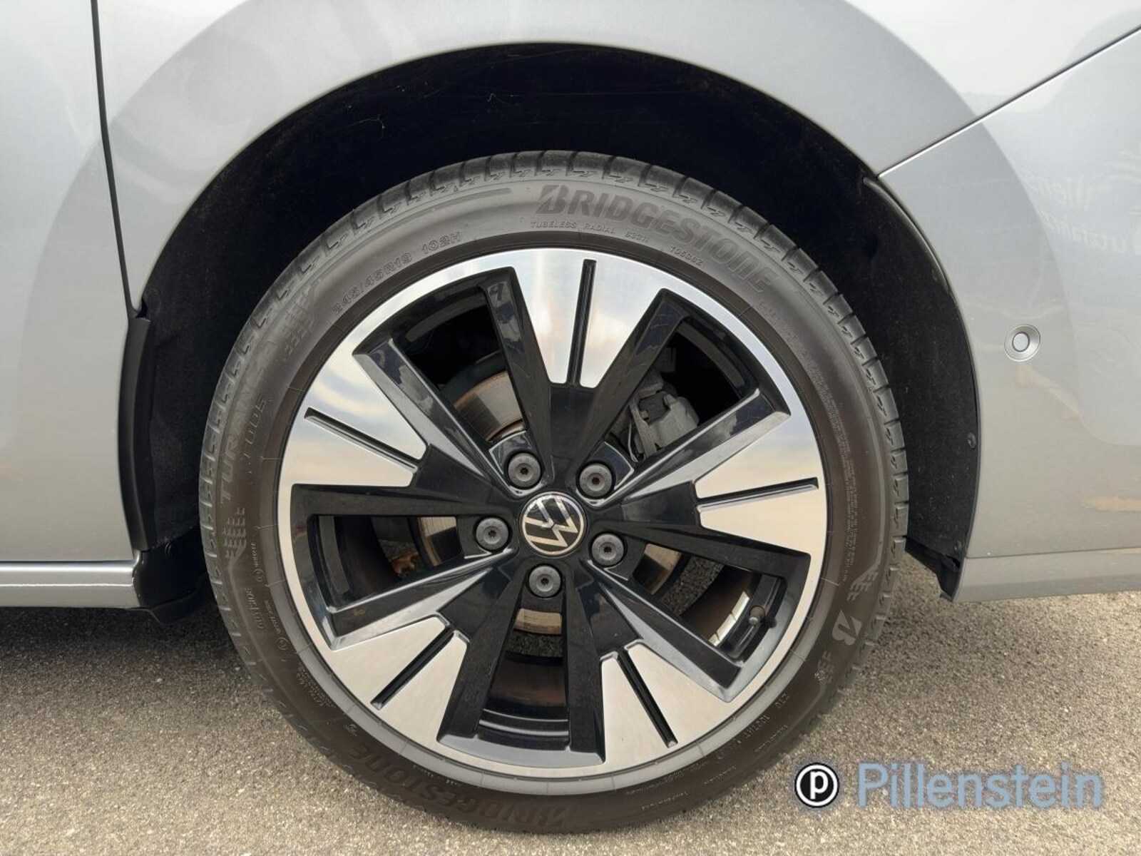 Volkswagen Multivan Langversion – Bild 3