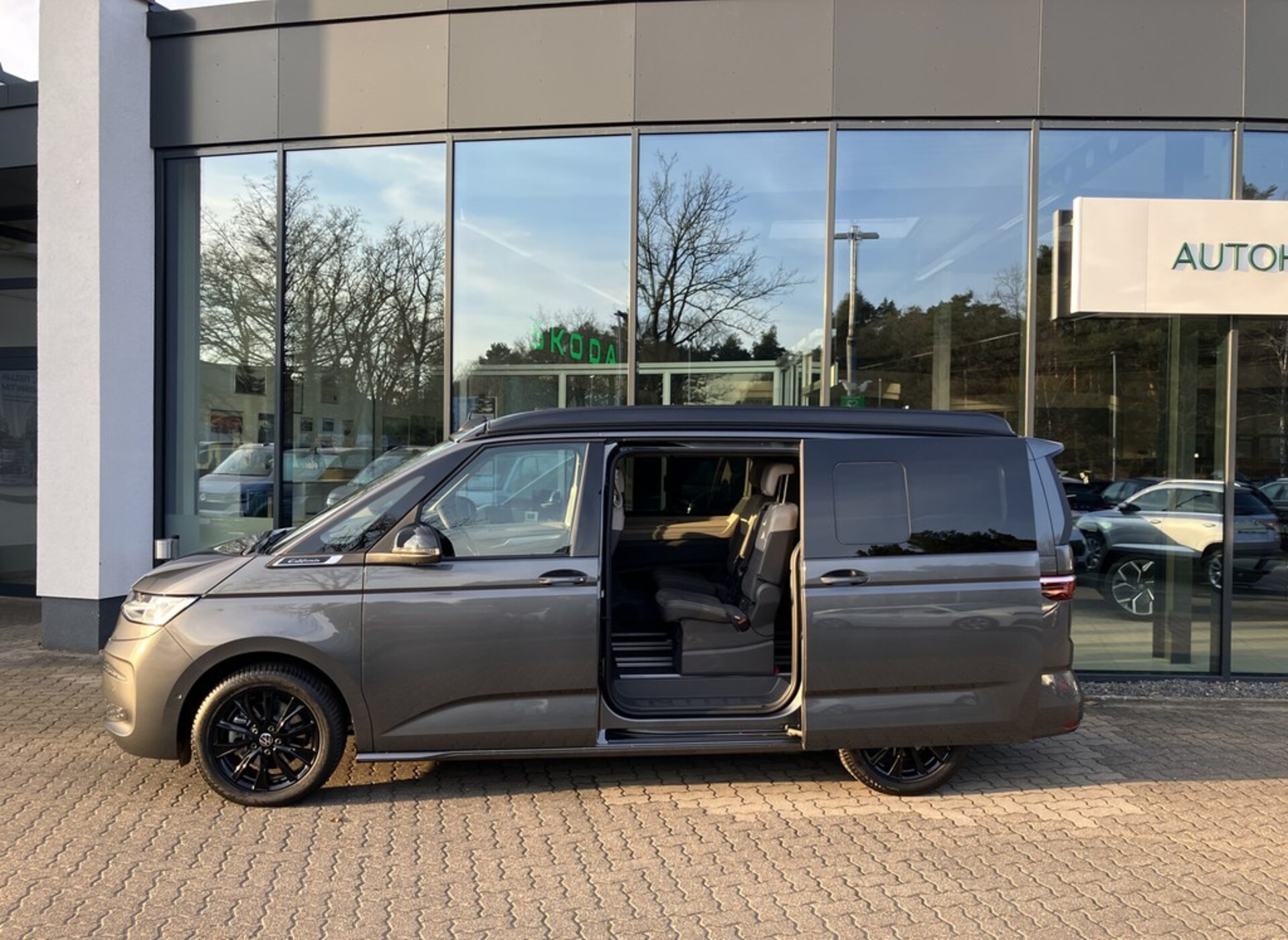 Volkswagen California Beach Camper