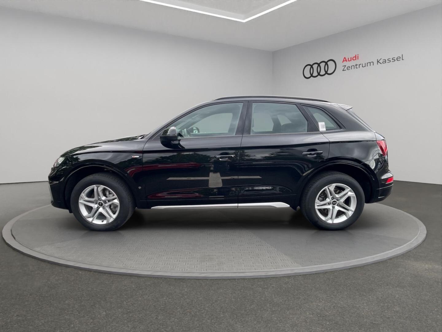 Bild über Audi Q5 40 TDI quattro 150 kW S tronic - für weitere Informationen kontaktieren Sie den Audi Partner