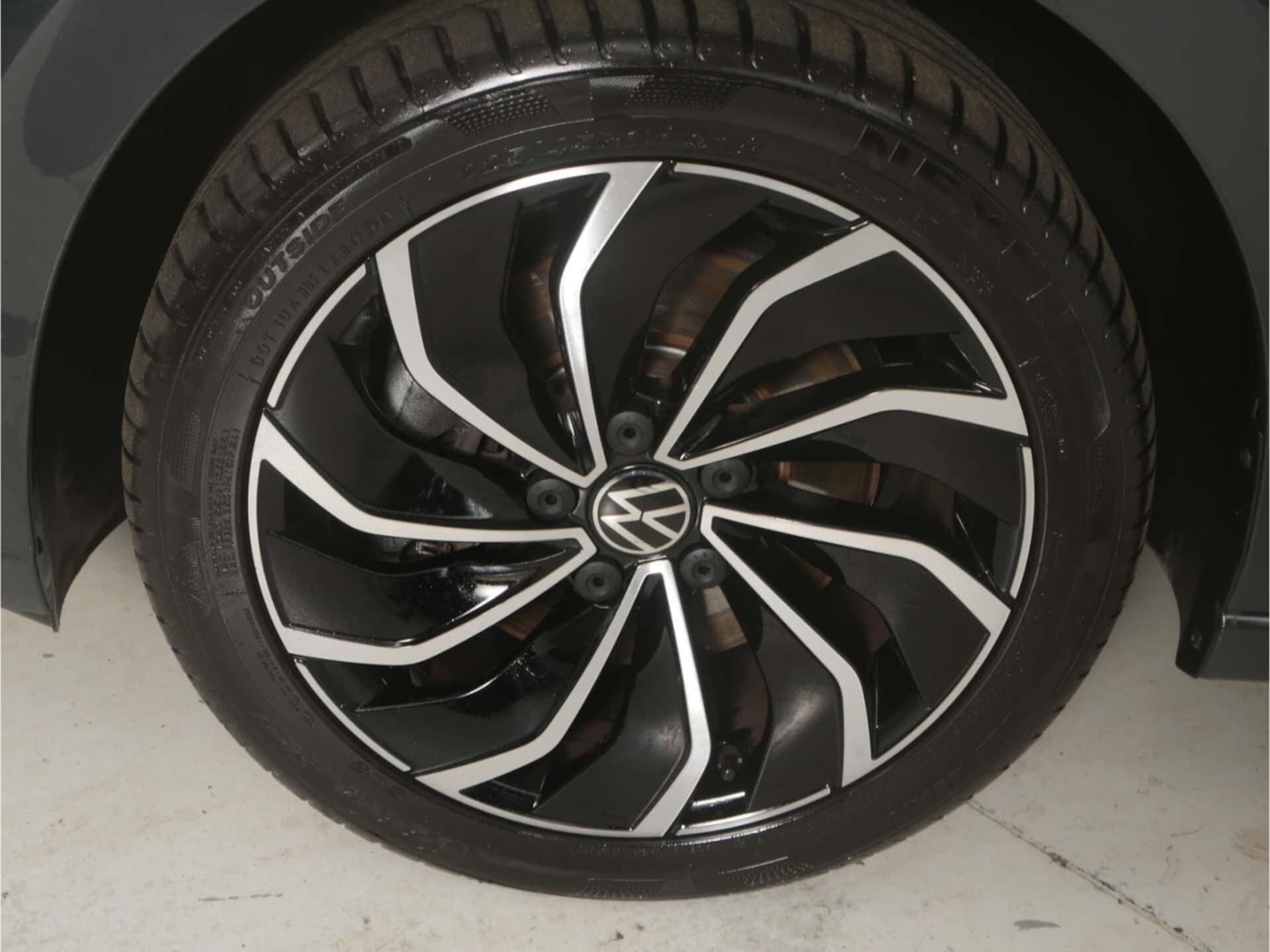 Volkswagen Golf Style