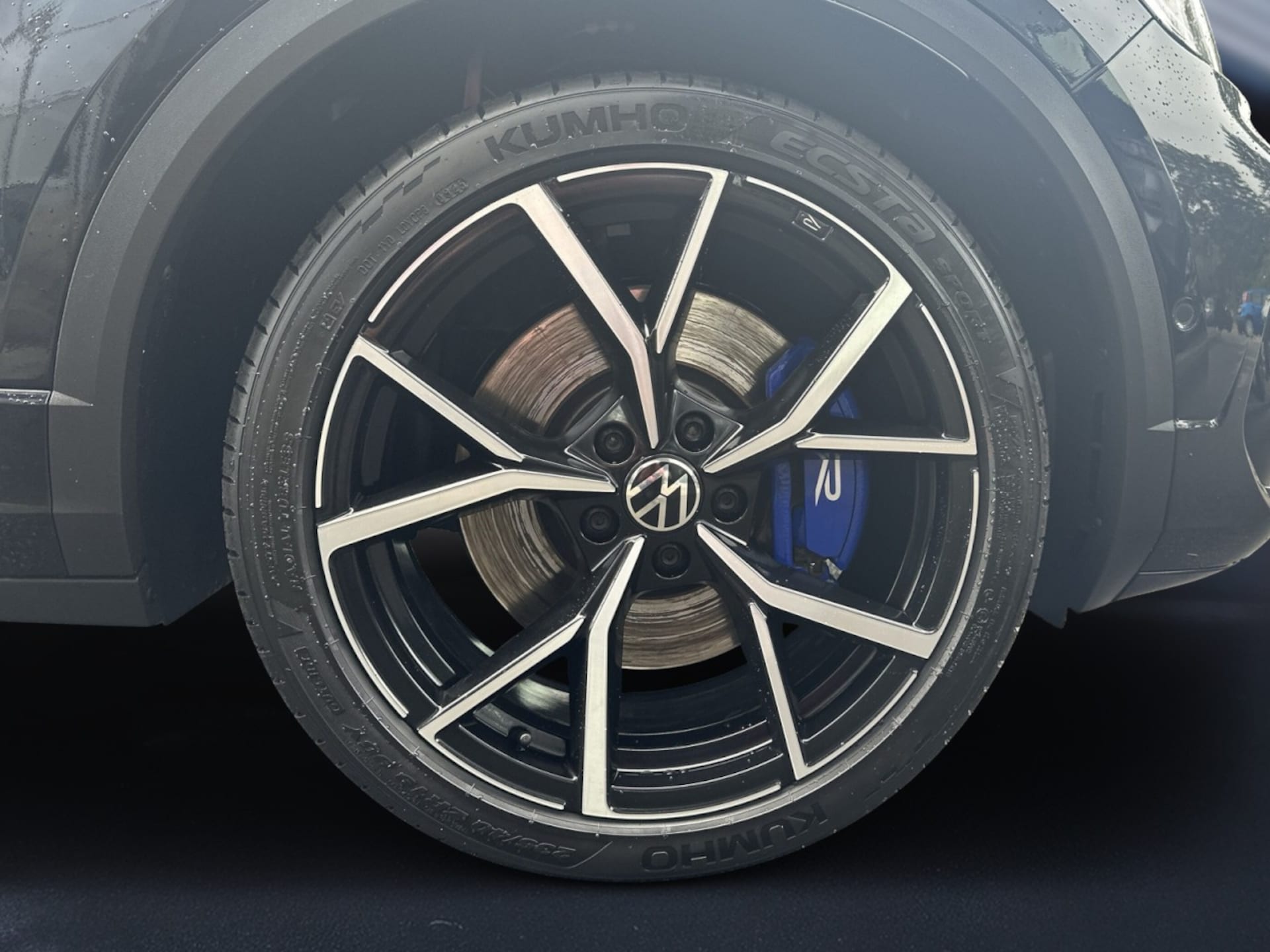 Volkswagen T-Roc R