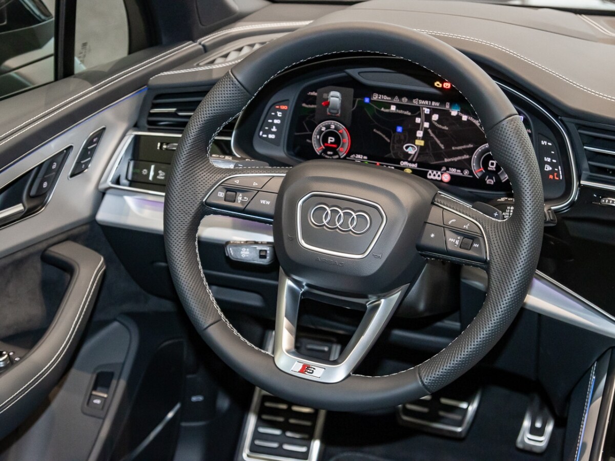Image about Audi Q7 SUV S line 50 TDI quattro tiptronic