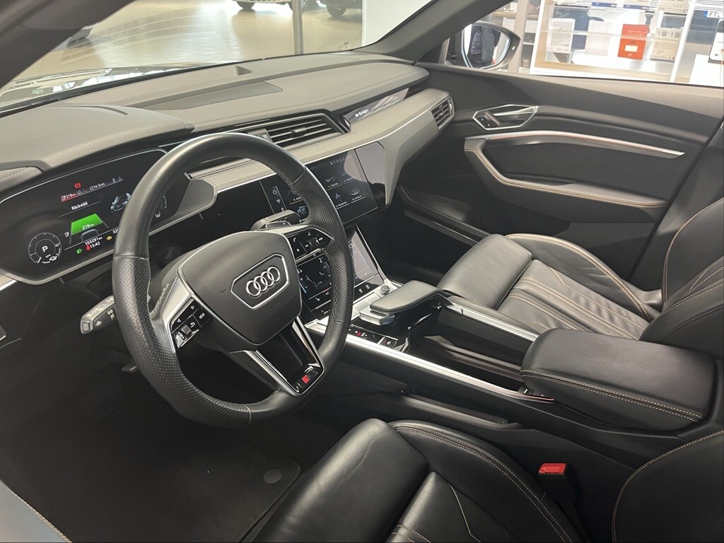Image about Audi e-tron Sportback e-tron Sportback 55 quattro S line 300,00 kW