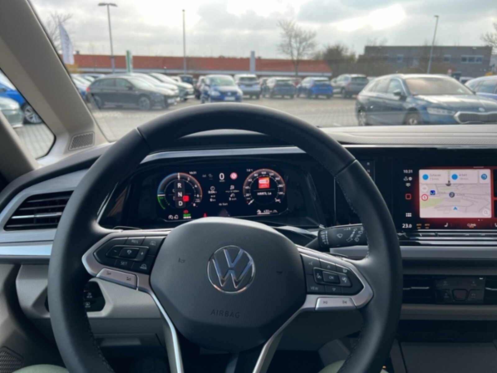 Volkswagen Multivan Langversion – Bild 12