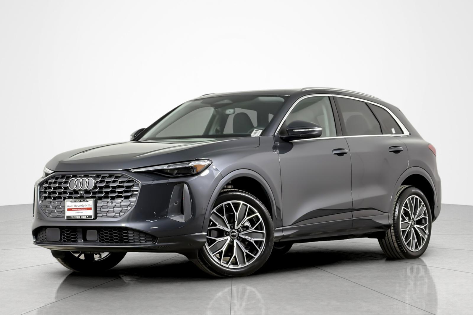 2025 Audi Q5 40 Premium Plus's photo
