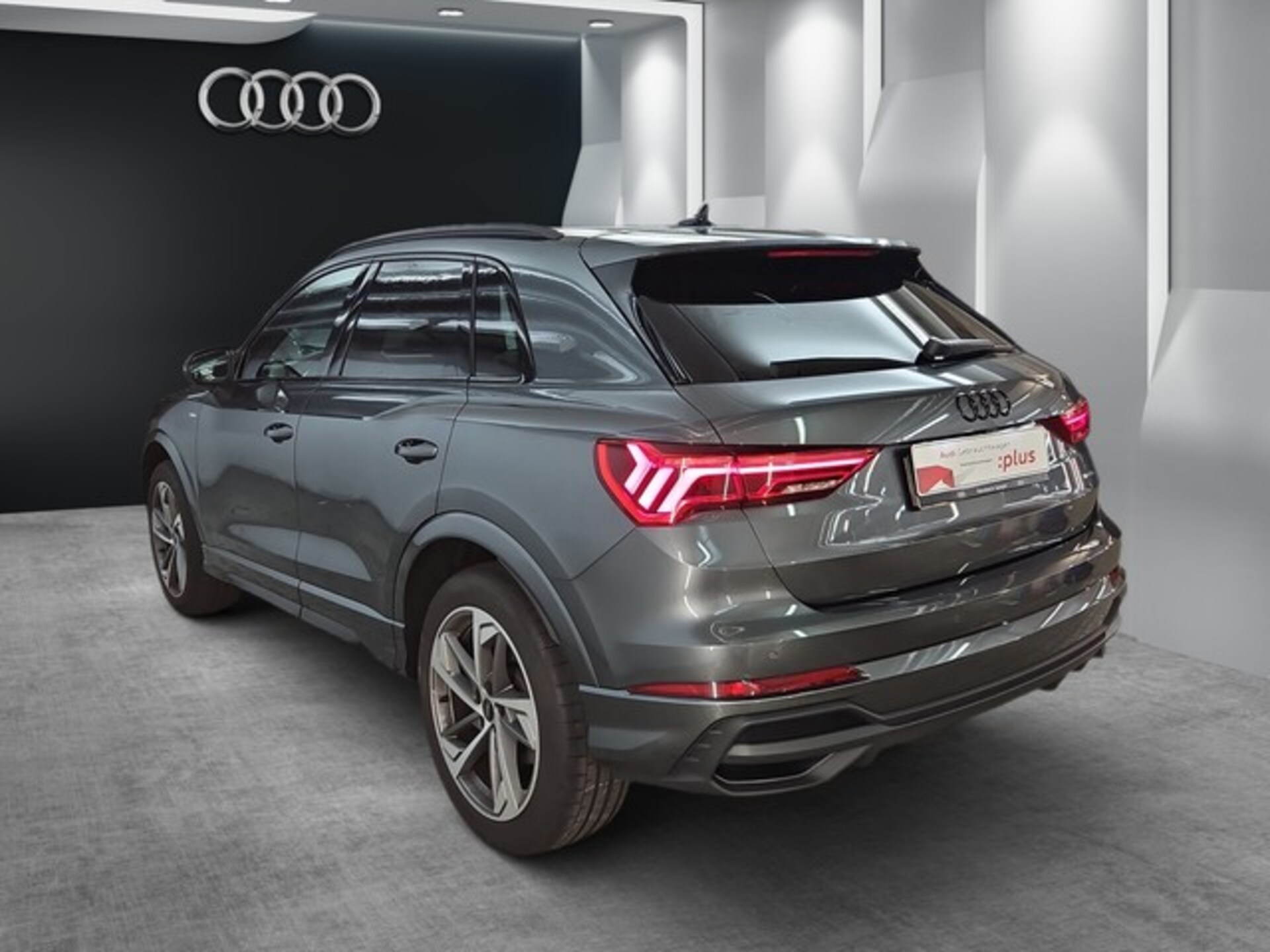 Audi Q3 SUV S line