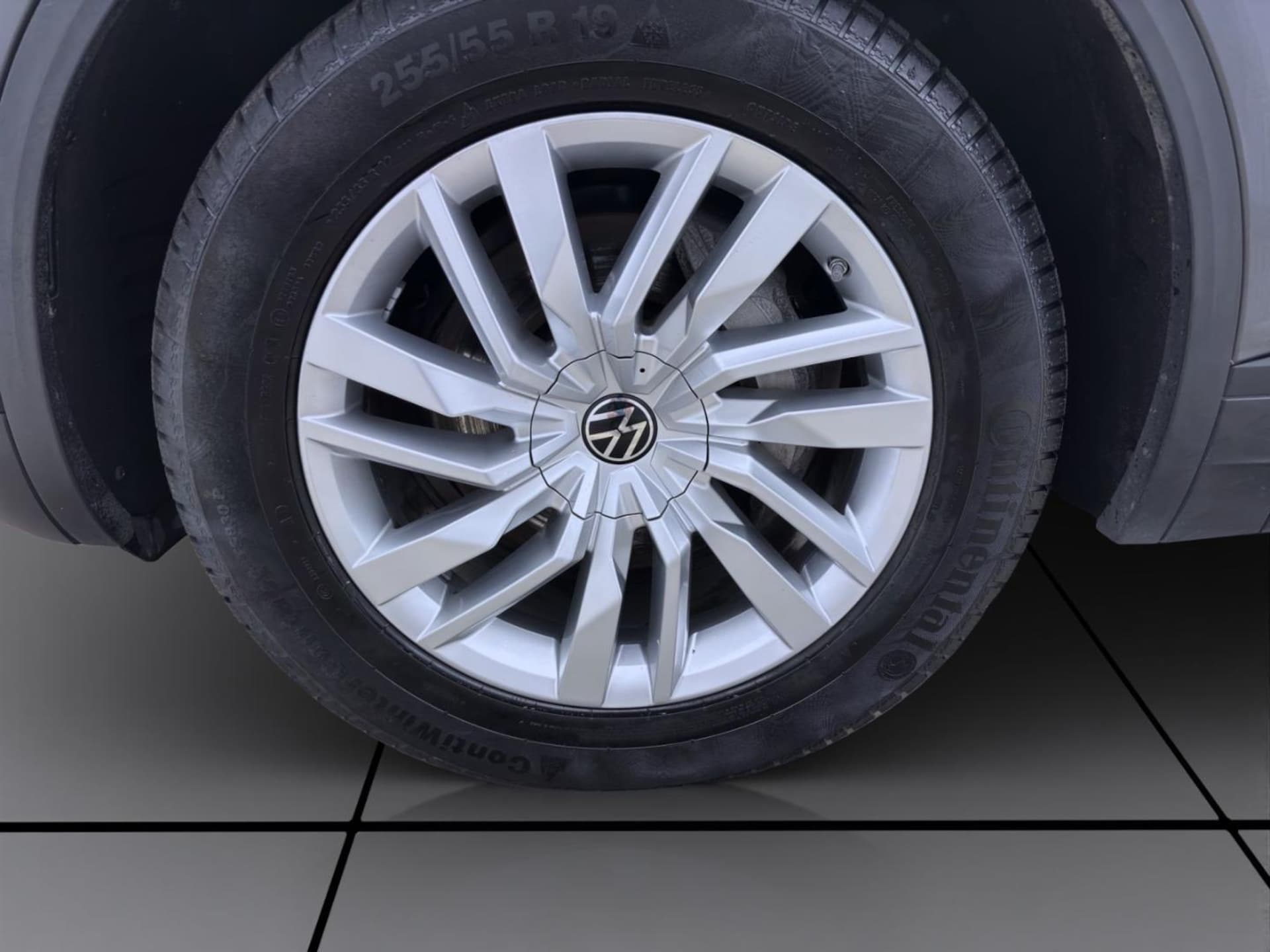 Volkswagen Touareg Basis-Modell