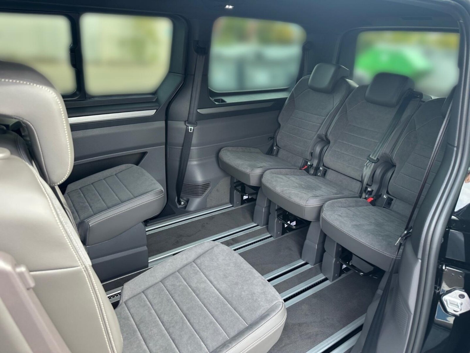 Volkswagen Multivan Langversion – Bild 11