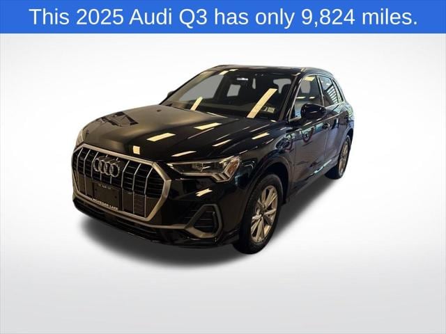 2025 Audi Q3 S Line Premium's photo