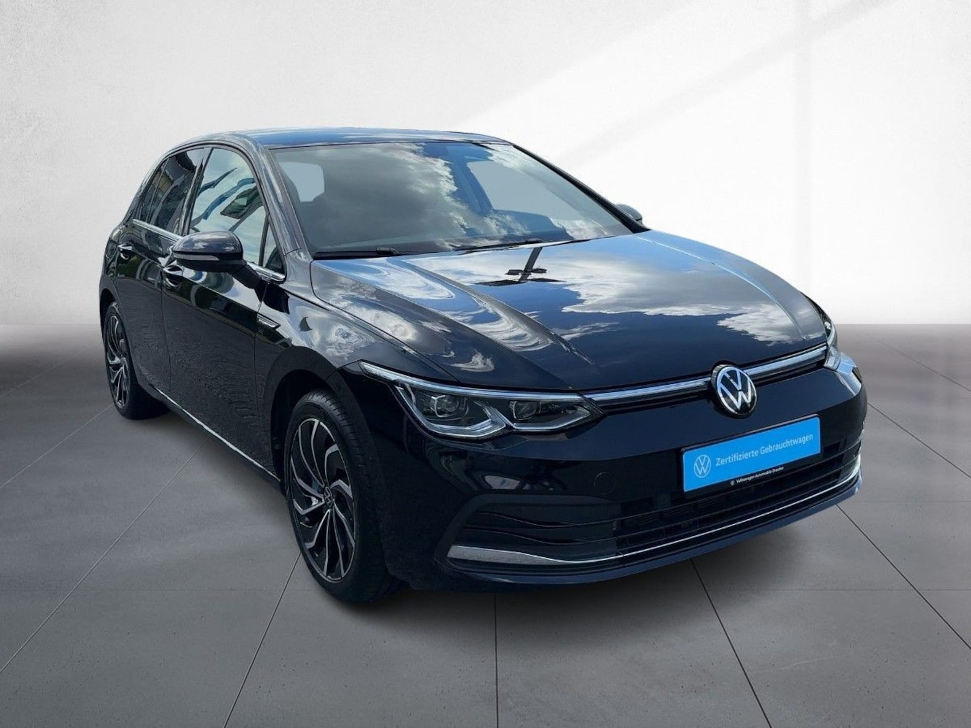 Volkswagen Golf Style