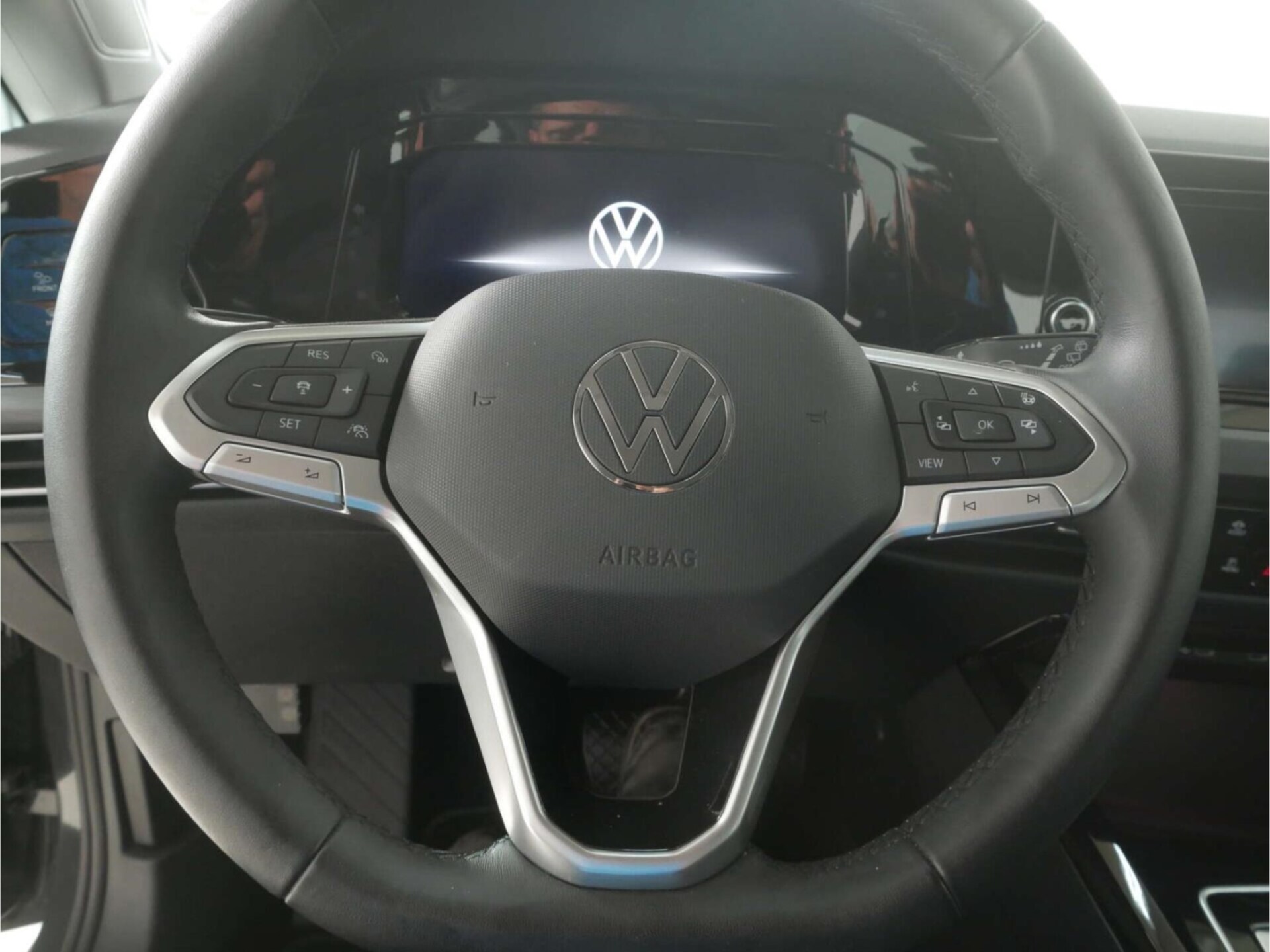 Volkswagen Golf Style