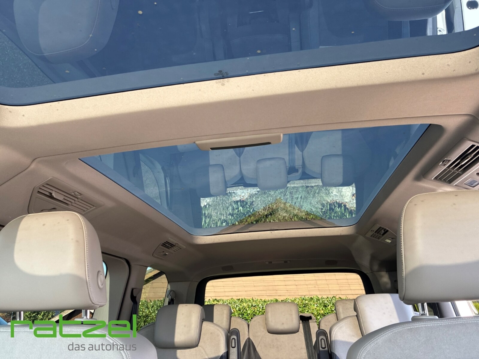 Volkswagen Multivan – Bild 10
