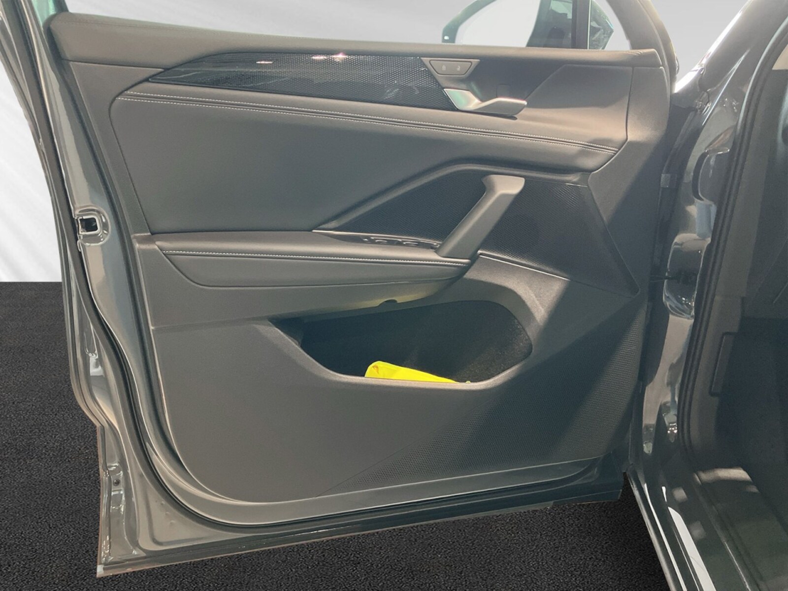 Volkswagen Tiguan – Bild 9