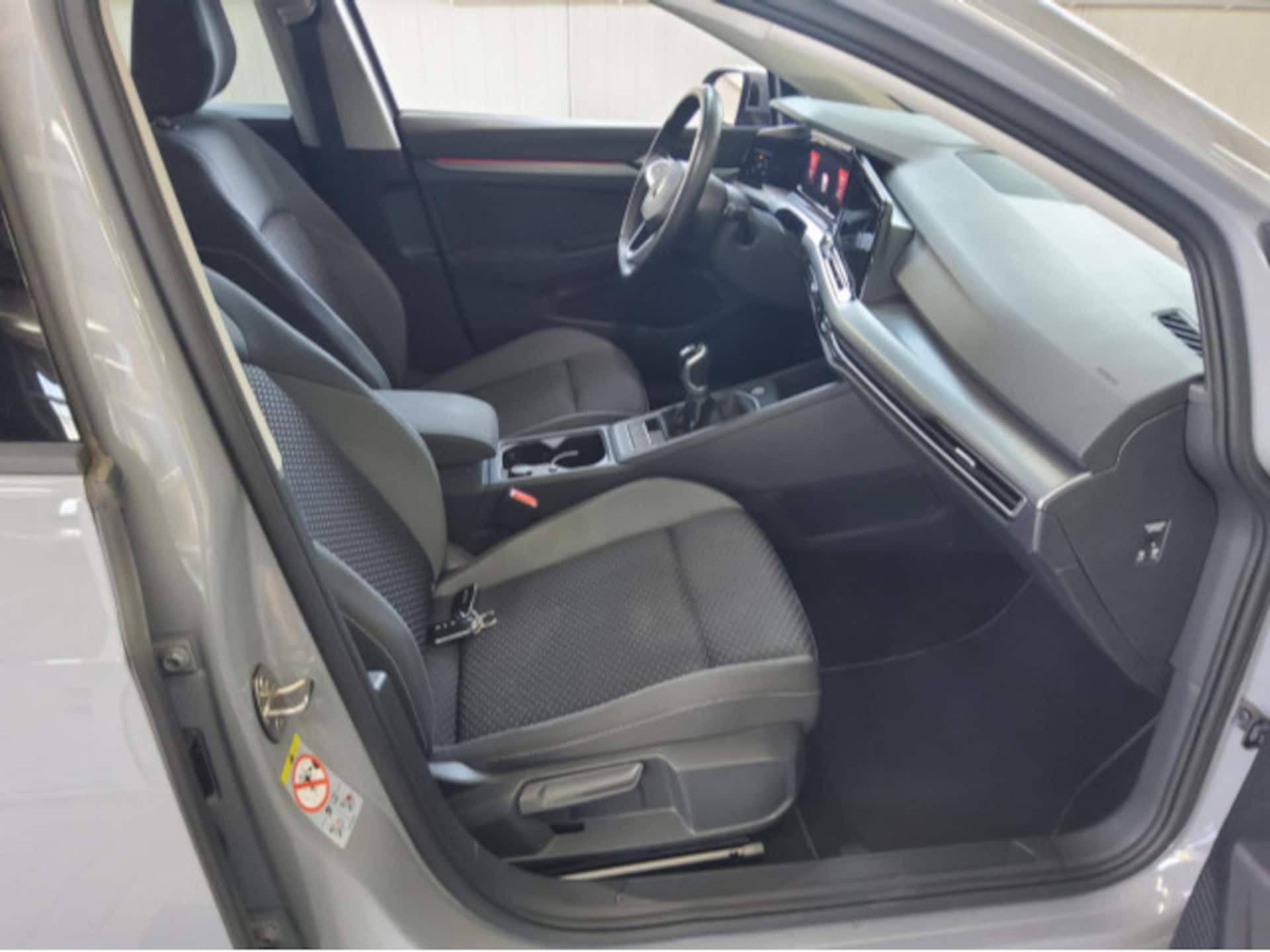 Volkswagen Golf Active