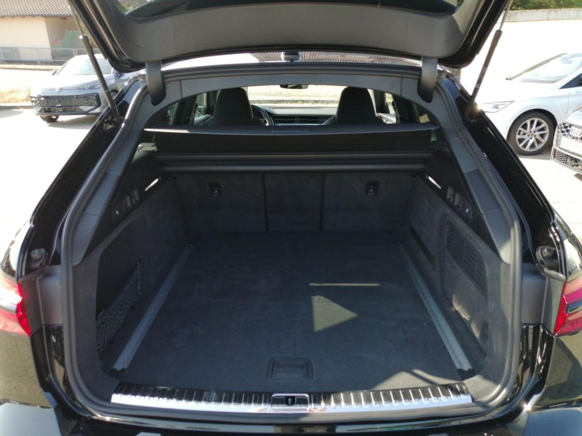 Audi S6 Avant