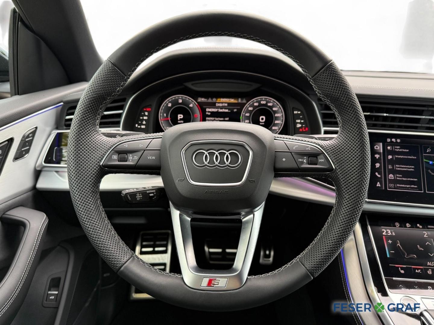 Bild über Audi Q8 SUV 50 TDI quattro tiptronic - für weitere Informationen kontaktieren Sie den Audi Partner