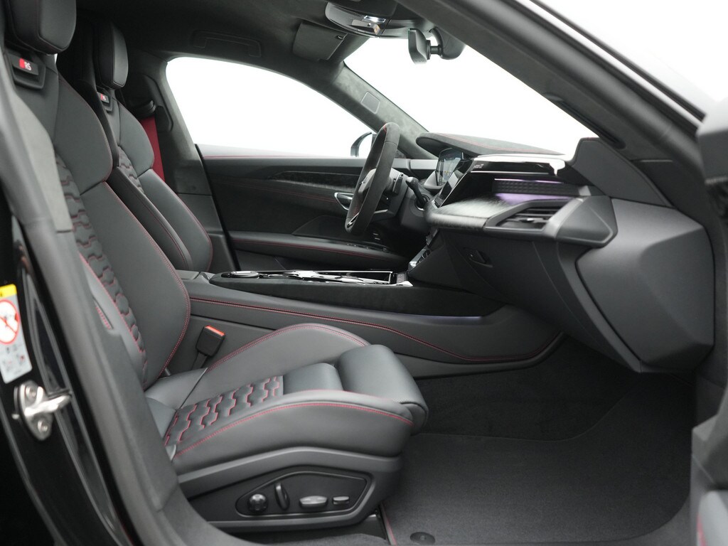 Image about Audi RS e-tron GT performance e-tron quattro
