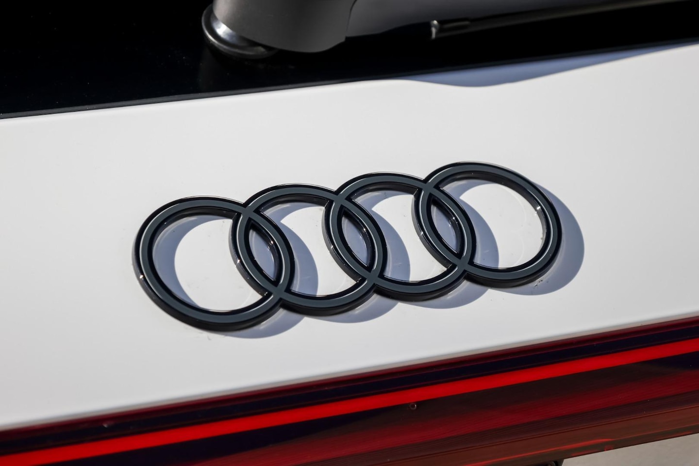 Image about Audi Q5 SUV e-hybrid quattro S tronic