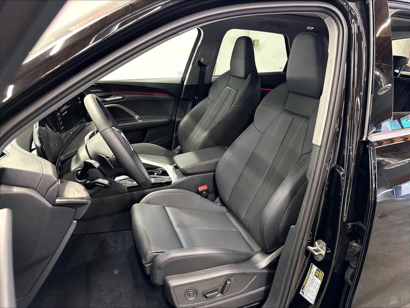 2025 Audi Q5 Premium Plus - Photo 11