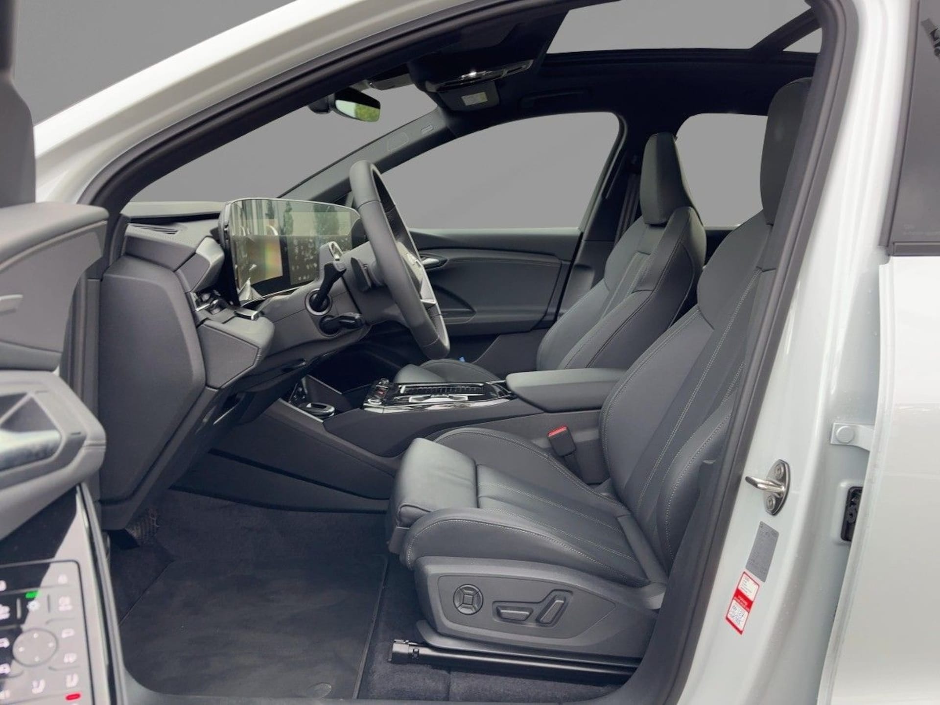 Audi Q6 SUV e-tron